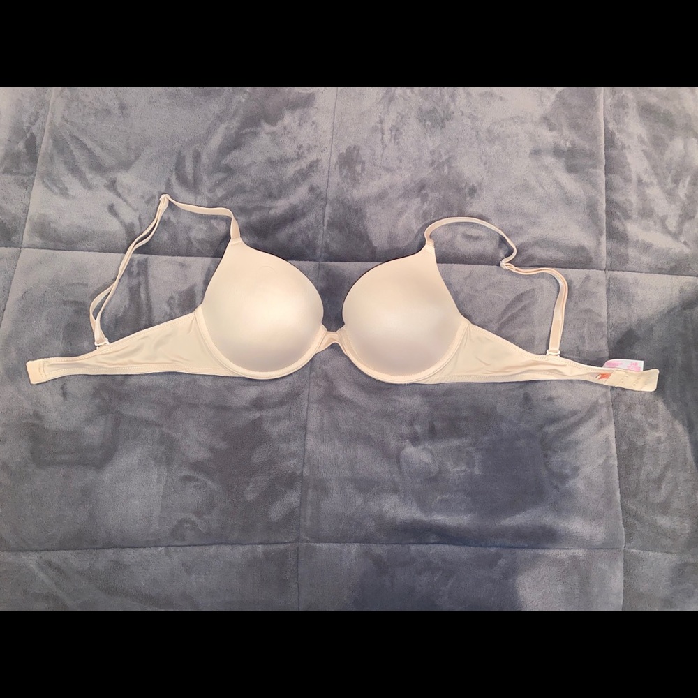 Pink Everywhere T-shirt lightly lined bra